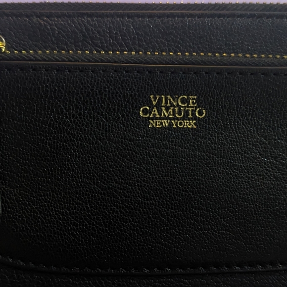 Vince Camuto Wallet - Picture 5 of 5